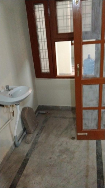 2 BHK Apartment 400 Sq.ft. for Rent in Hussainganj, Lucknow