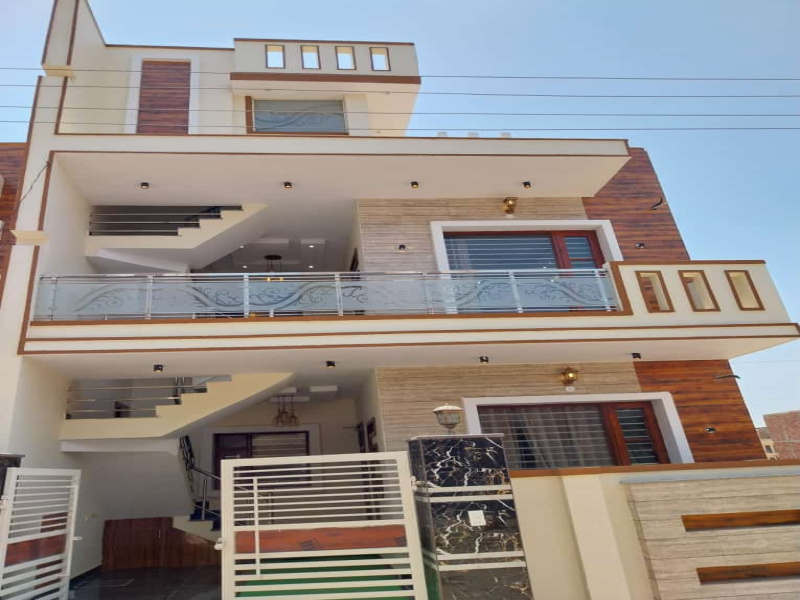 4 BHK House 1700 Sq.ft. for Sale in Sunny Enclave, Mohali