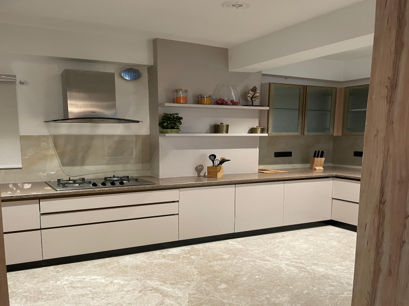 3 BHK 1950 Sq.ft. Apartment for Sale in Sector 77 Noida