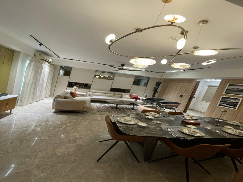 3 BHK 1950 Sq.ft. Apartment for Sale in Sector 77 Noida