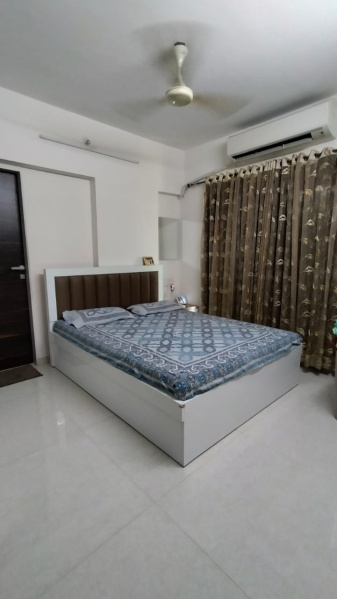 3 BHK Apartment 875 Sq.ft. for Sale in Malad West, Mumbai