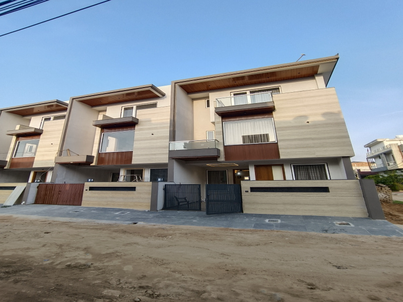 4 BHK House 4000 Sq.ft. for Sale in Gokulpura, Jaipur