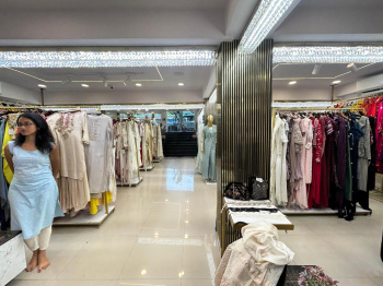  Showroom for Sale in Phoolbagan, Kolkata