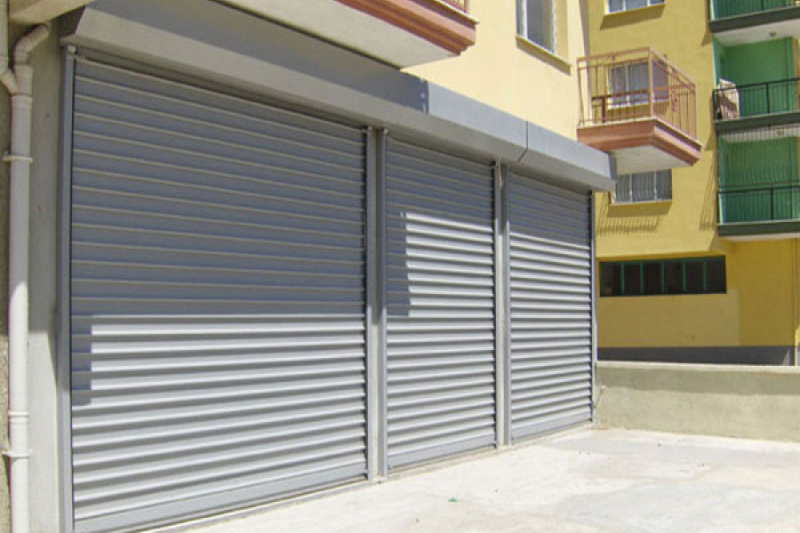  Commercial Shop 500 Sq.ft. for Rent in Lulla Nagar, Pune