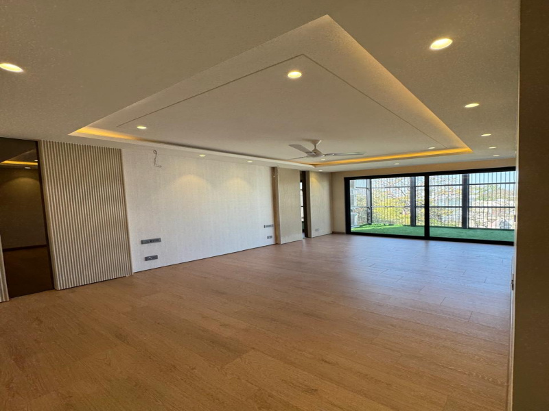 4 BHK Builder Floor 402 Sq. Yards for Sale in DLF Phase II, Gurgaon