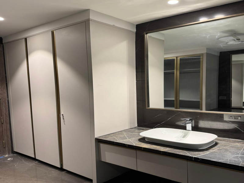4 BHK Builder Floor 502 Sq. Yards for Sale in DLF Phase II, Gurgaon