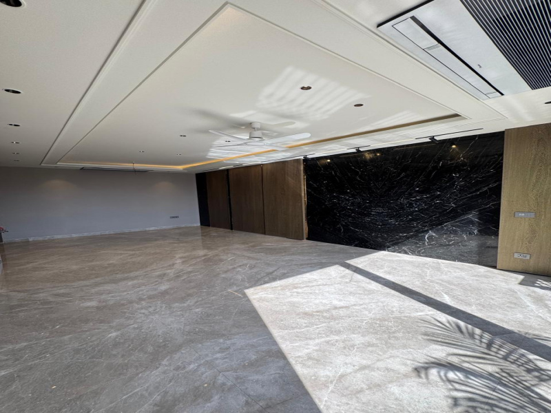 4 BHK Builder Floor 300 Sq. Yards for Sale in DLF Phase II, Gurgaon