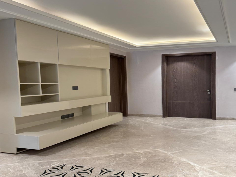 4 BHK Builder Floor 300 Sq. Yards for Sale in DLF Phase I, Gurgaon