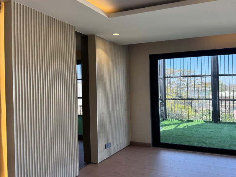 4 BHK Builder Floor 502 Sq. Yards for Sale in DLF Phase I, Gurgaon