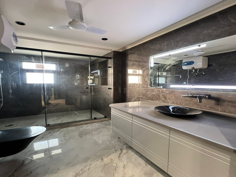 4 BHK Builder Floor 502 Sq. Yards for Sale in DLF Phase I, Gurgaon