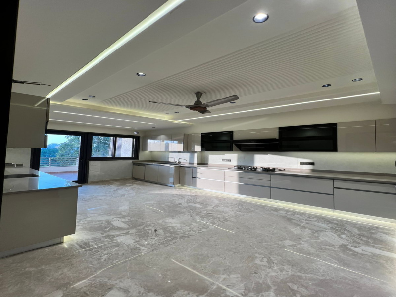 4 BHK Builder Floor 502 Sq. Yards for Sale in DLF Phase I, Gurgaon
