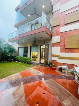 6 BHK House for Sale in Sushant Lok Phase III, Gurgaon