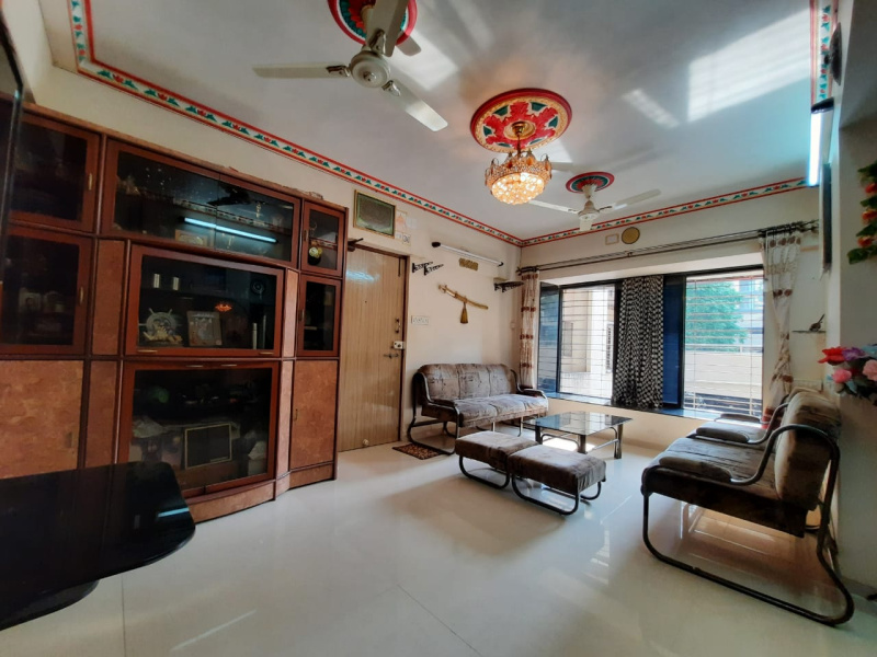 3 BHK Apartment 1000 Sq.ft. for Sale in Juhu, Mumbai