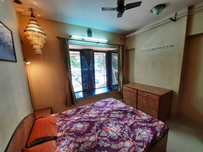 3 BHK Apartment 1000 Sq.ft. for Sale in Juhu, Mumbai