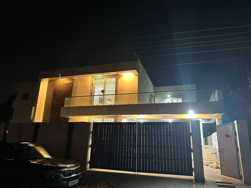 5 BHK Villa 8000 Sq.ft. for Sale in Professor Colony, Raipur