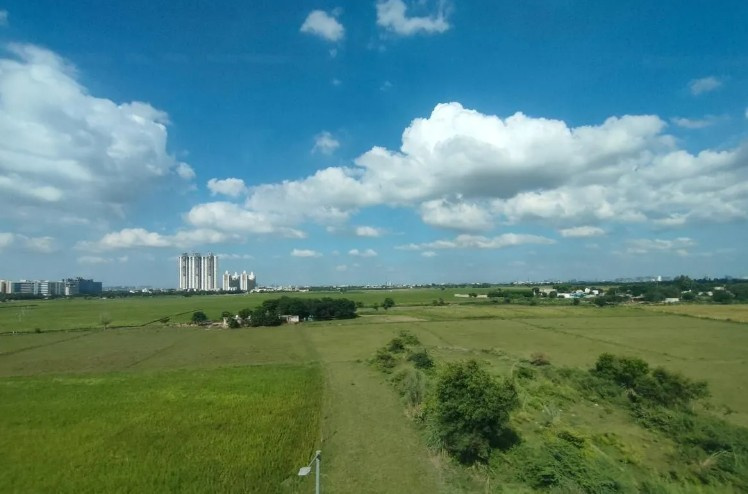  Commercial Land 30000 Sq.ft. for Sale in Urkura, Raipur