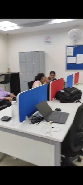  1400 Sq.ft. Office Space for Sale in Pachpedi Naka, Raipur