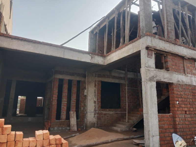 3 BHK 1700 Sq.ft. Villa for Sale in Avanti Vihar, Raipur