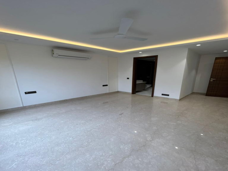 3 BHK Apartment 1970 Sq.ft. for Sale in Siddharth  Vihar, Ghaziabad