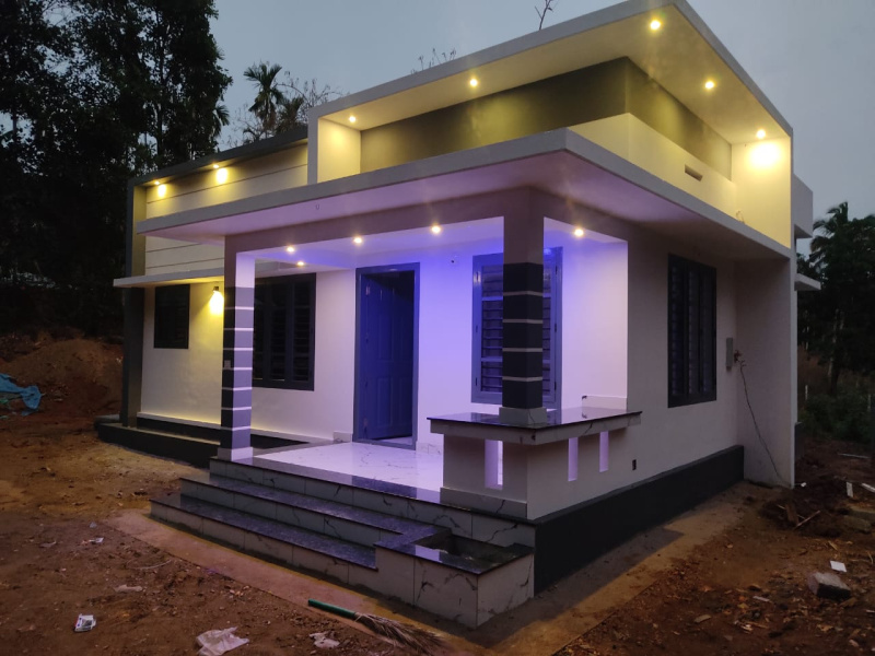 2 BHK House 840 Sq.ft. for Sale in Kenichira, Wayanad