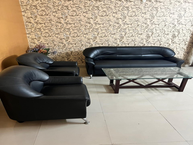 2 BHK Apartment 1200 Sq.ft. for Rent in Morabadi, Ranchi