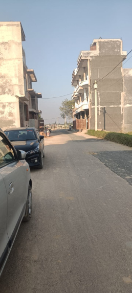  Residential Plot 1000 Sq.ft. for Sale in Gosaiganj, Lucknow