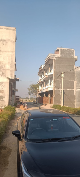  Residential Plot 1000 Sq.ft. for Sale in Gosaiganj, Lucknow