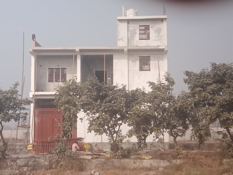 300 Sq. Yards Residential Plot for Sale in Dadri Road, Greater Noida