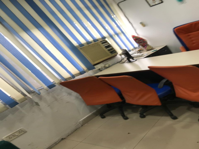  Office Space 600 Sq.ft. for Rent in Sector 34A, Chandigarh