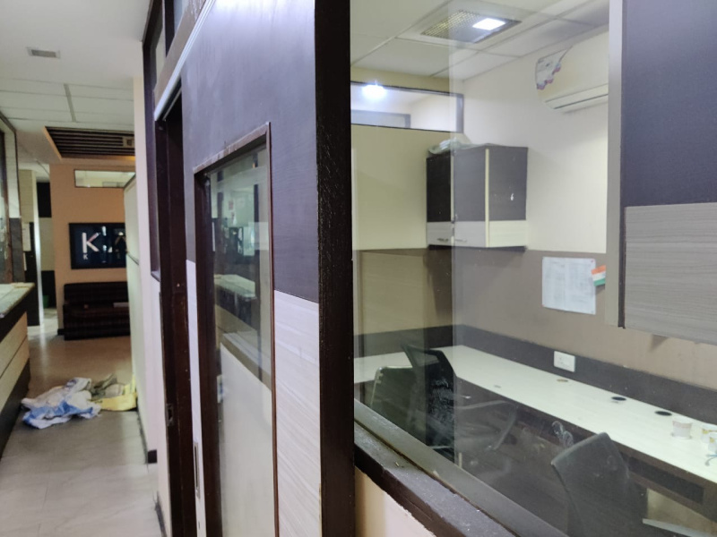  Office Space 2000 Sq.ft. for Rent in Sector 22C, Chandigarh