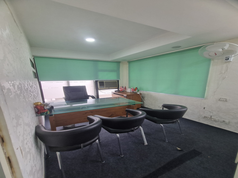  Office Space 500 Sq.ft. for Rent in Sector 17 Chandigarh