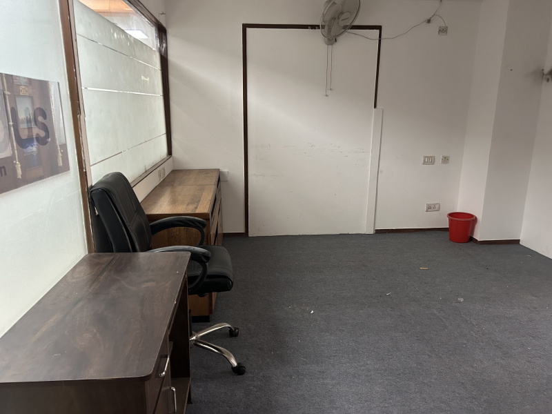  Office Space 500 Sq.ft. for Rent in Sector 17C, Chandigarh