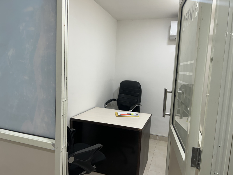  Office Space 450 Sq.ft. for Rent in Sector 17C, Chandigarh