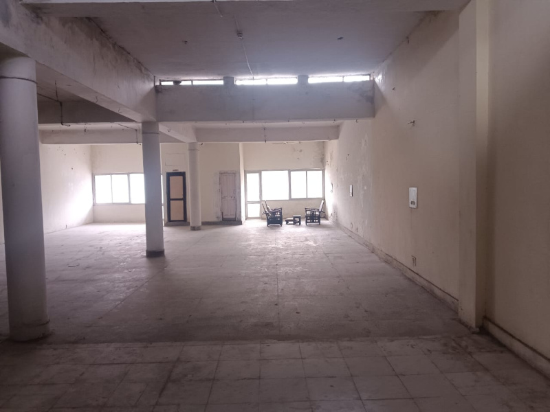  Office Space 2800 Sq.ft. for Rent in Sector 26 Chandigarh