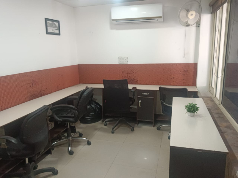  Office Space 1500 Sq.ft. for Rent in Sector 17C, Chandigarh