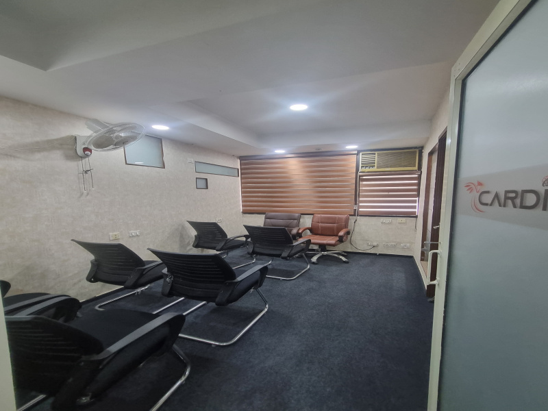  Office Space 450 Sq.ft. for Rent in Sector 17 Chandigarh
