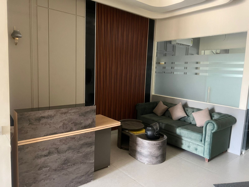  Office Space 1400 Sq.ft. for Rent in Patiala Road, Zirakpur