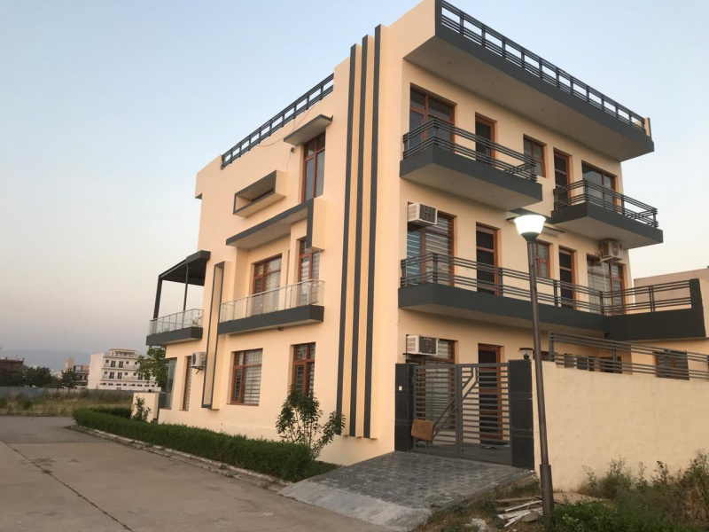 8 BHK House 301 Sq.ft. for Sale in Mullanpur, Mohali