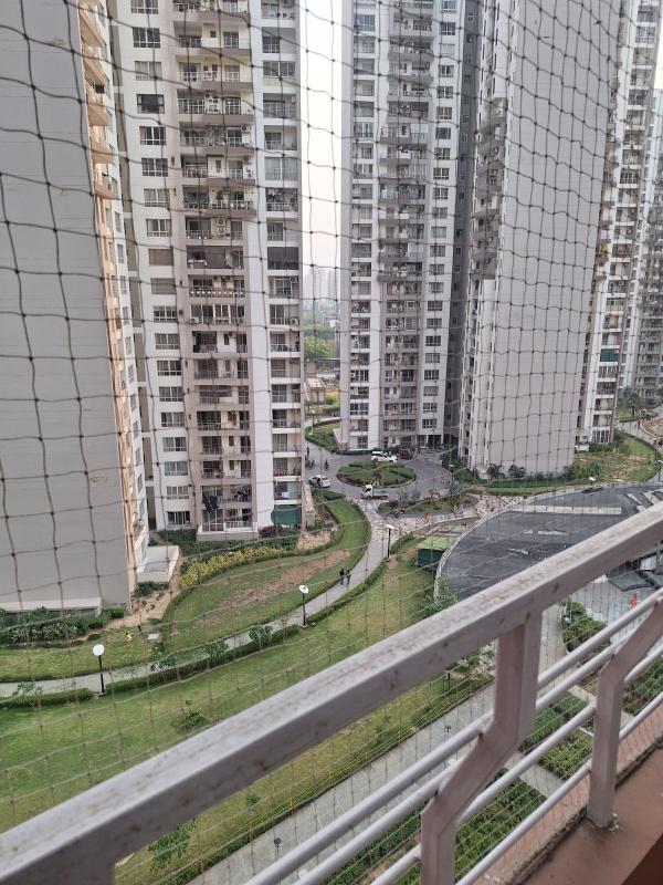 4 BHK Apartment 2323 Sq.ft. for Sale in Sector 110 Noida