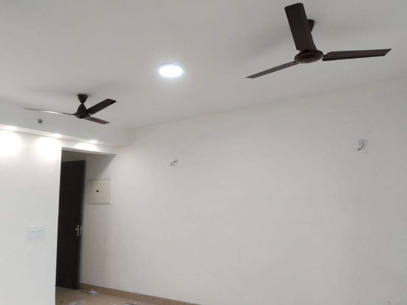 3.5 BHK Apartment 1710 Sq.ft. for Rent in Sector 110 Noida