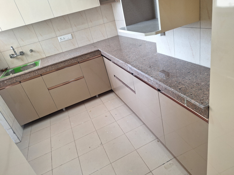 3.5 BHK Apartment 1710 Sq.ft. for Rent in Sector 110 Noida