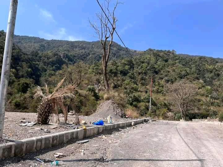  830 Sq. Yards Residential Plot for Sale in Sahastradhara