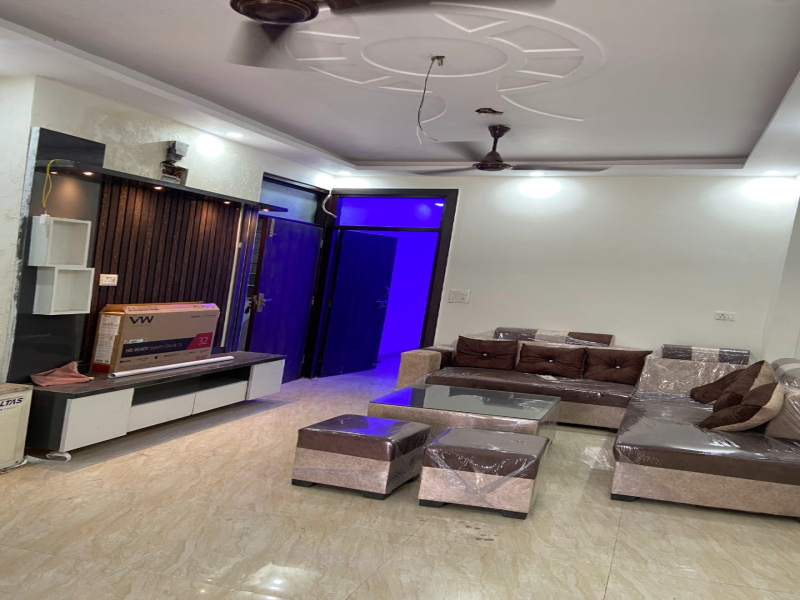 2 BHK Builder Floor 900 Sq.ft. for Sale in Sector 73 Noida