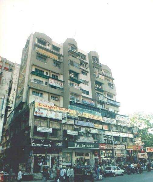  Factory 326 Sq.ft. for Sale in Naupada, Thane
