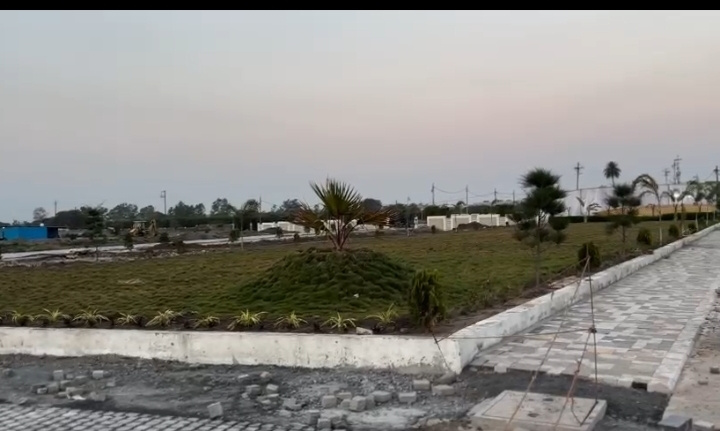  Residential Plot 1000 Sq.ft. for Sale in Limbodi, Indore