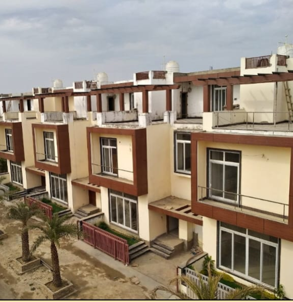 4 BHK House 1560 Sq.ft. for Sale in Meerapur Basahi, Varanasi