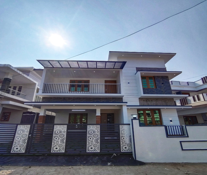 4 BHK House 2000 Sq.ft. for Sale in Aluva, Ernakulam