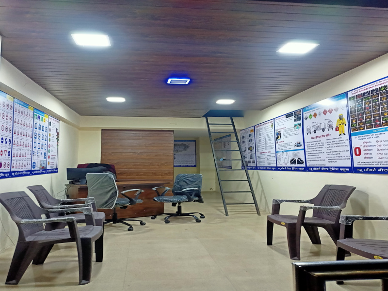  Commercial Shop 535 Sq.ft. for Sale in Nana Peth, Pune