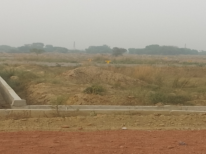  Residential Plot 300 Sq. Meter for Sale in Yamuna Expressway, Greater Noida