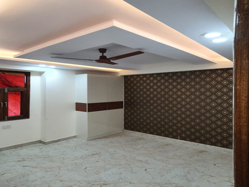 3 BHK Builder Floor 1400 Sq.ft. for Sale in Sector 73 Noida